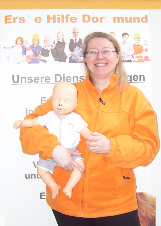 Erste-Hilfe am Kind- und Baby-Kurs - Akademie für Arbeitssicherheit - Erste  Hilfe Dortmund